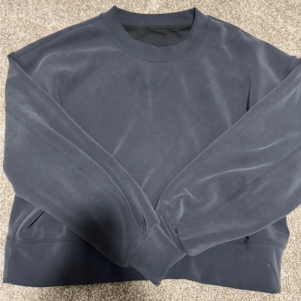 lululemon athletica Women's Black Crewneck Sweater